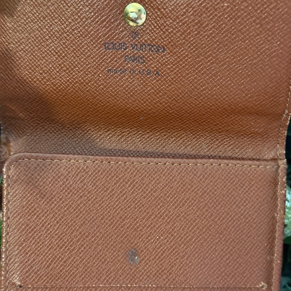Louis Vuitton Portefeuille Elise Trifold Monogram Compact Wallet priced to sale - Picture 7 of 12
